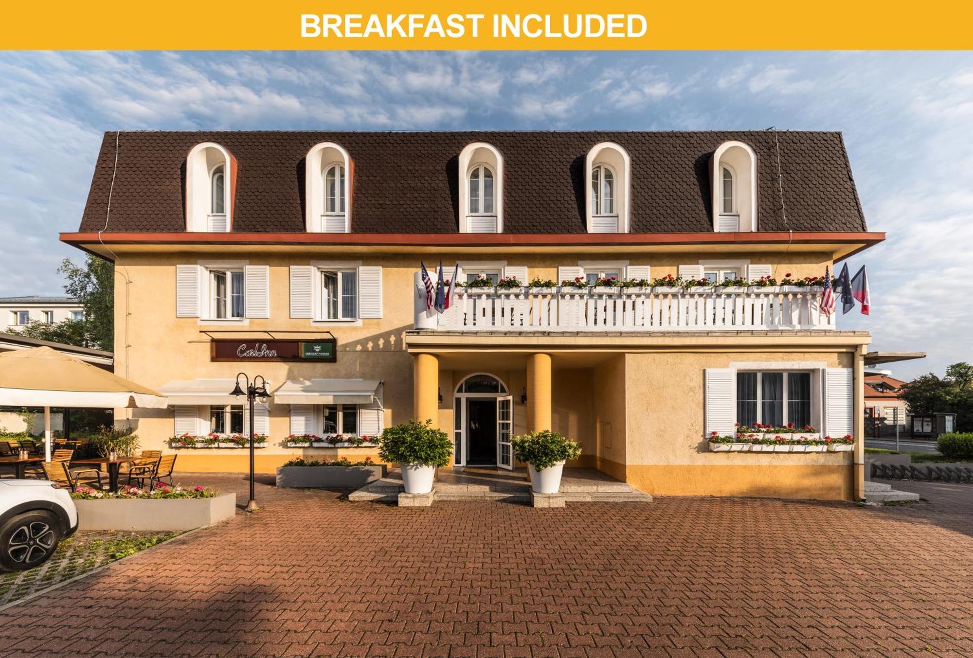 Prague Hotel Carl Inn Restaurant & Free Parking المظهر الخارجي الصورة